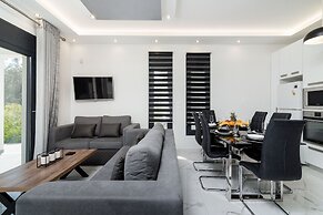 Grande Amore Luxury Villa