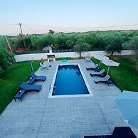 Grande Amore Luxury Villa