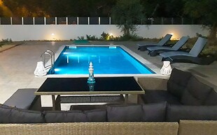 Grande Amore Luxury Villa