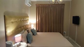 Savoy Lodge - Budget Triple Room 4