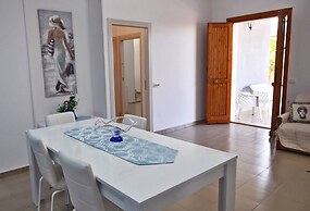 Villa Linda by the sea in South Sicily