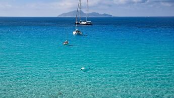 Villa Linda by the sea in South Sicily