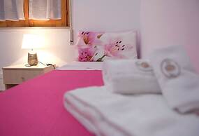 Villa Linda by the sea in South Sicily