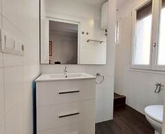 Barceloneta Apartment With Balcony