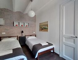 Barceloneta Apartment With Balcony
