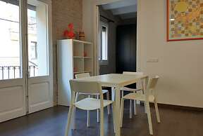 Barceloneta Apartment With Balcony
