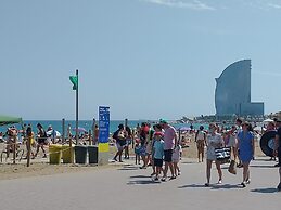 Lovely Flat In Barceloneta Near Sea