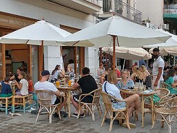 Lovely Flat In Barceloneta Near Sea