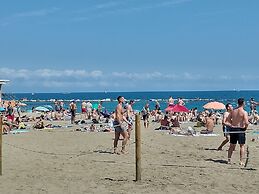 Lovely Flat In Barceloneta Near Sea
