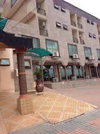 Luxurious Sunset Hotel in Kumasi