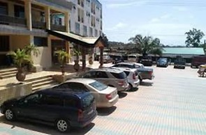 Luxurious Sunset Hotel in Kumasi