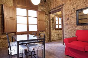 Stylish Gothic Apartment In El Born