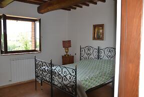 Panoramic Farmhouse With Swimming Pool