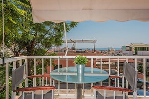 Phoenix Apartments - Alpha1