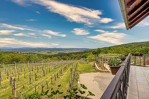 Vineyard Homestead Vrtin