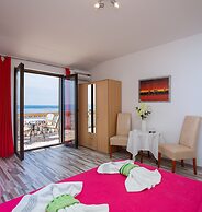 Seaview Apartment Paula 6 300m From Sea