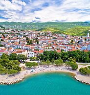 Seaview Apartment Paula 6 300m From Sea