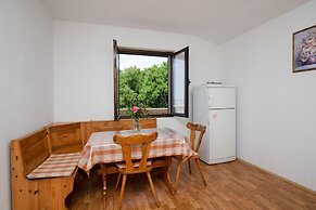 Seaview Apartment Paula 6 300m From Sea