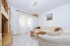 Apartment Emina