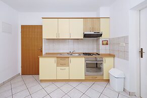 Apartment Emina