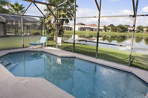 Mark's Sunrise Lakes Villa 4 Bedroom Home by Redawning