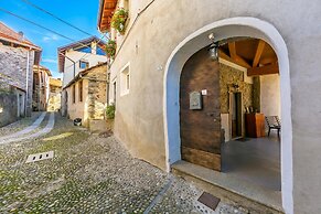 Casa Baroni few min From Orta Lake