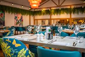 Lion & Swan Hotel