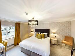Lion & Swan Hotel