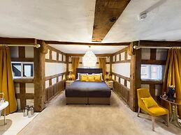 Lion & Swan Hotel