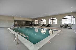 Staybridge Suites Southgate Detroit Area by IHG
