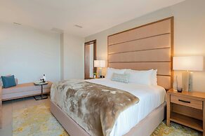 Drey Hotel