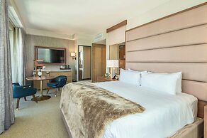 Drey Hotel