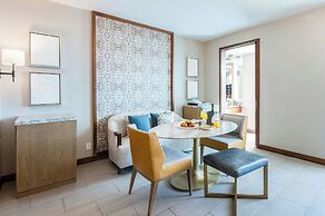 Drey Hotel