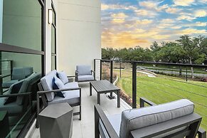 Drey Hotel