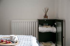 Fortunae Boutique Apartment BY Fang