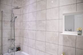 Fortunae Boutique Apartment BY Fang