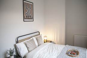 Fortunae Boutique Apartment BY Fang