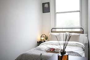 Fortunae Boutique Apartment BY Fang