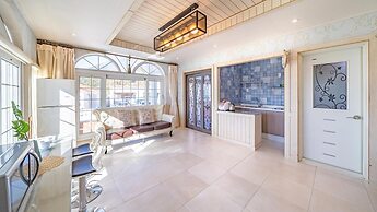 Namhae Alhambra Pension