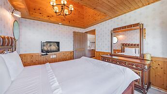 Namhae Alhambra Pension