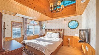 Namhae Alhambra Pension