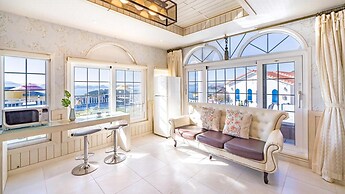 Namhae Alhambra Pension