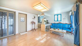 Namhae Alhambra Pension