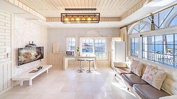 Namhae Alhambra Pension