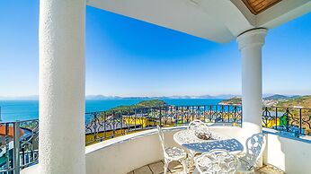 Namhae Alhambra Pension