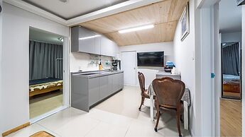 Gyeongju Nenugnam20 Hanok Pension