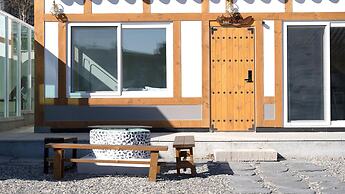 Gyeongju Nenugnam20 Hanok Pension