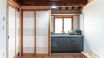 Gyeongju Nenugnam20 Hanok Pension