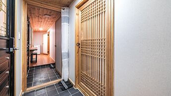 Gyeongju Nenugnam20 Hanok Pension