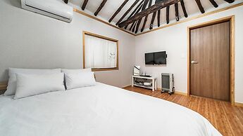 Gyeongju Nenugnam20 Hanok Pension